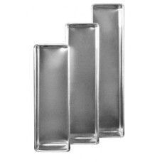 Loyal Bar Cake Tin 25x7.5cm