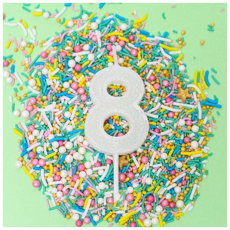 mini-glitter-candle-white-number-8