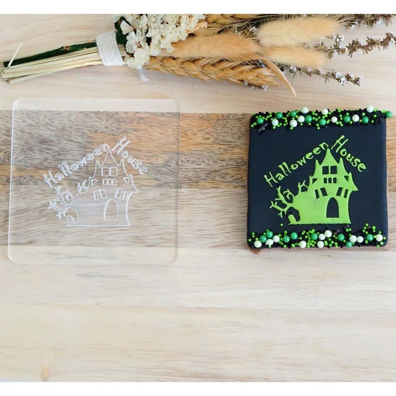 halloween-house-raise-it-up-deboss-cookie-stamp