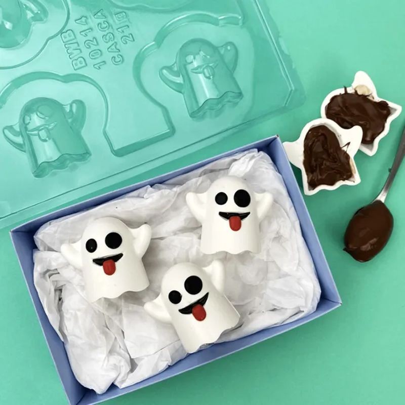 bwb-little-ghosts-mould-3-piece