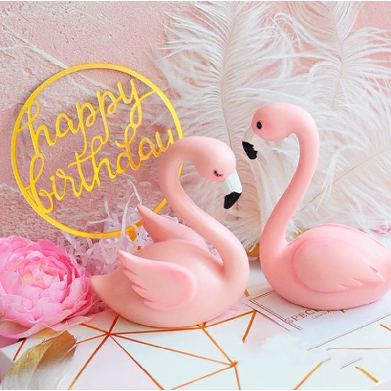 pink-flamingo-cake-topper-closed-eye