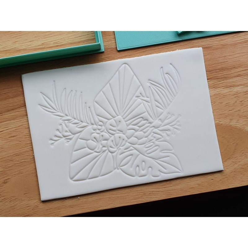 3 Lil Bugs Mother's Day Canvas Cookie Stamp and Cutter