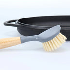 White Magic Eco Basics Cast Iron Brush