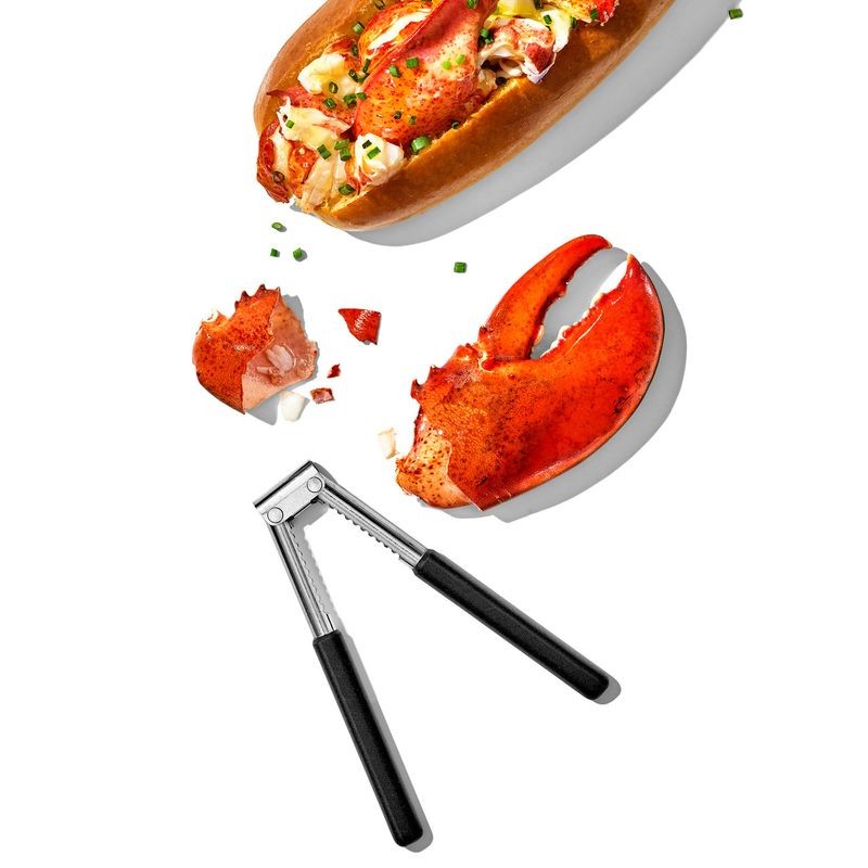 oxo-good-grips-seafood-nut-cracker