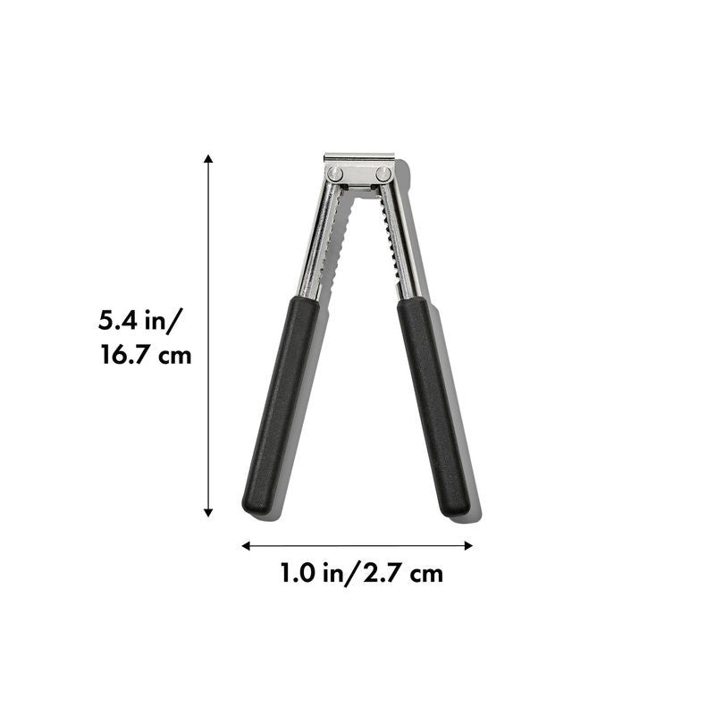 oxo-good-grips-seafood-nut-cracker