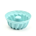 mini-silicone-bundt-baking-cups-assorted-colours