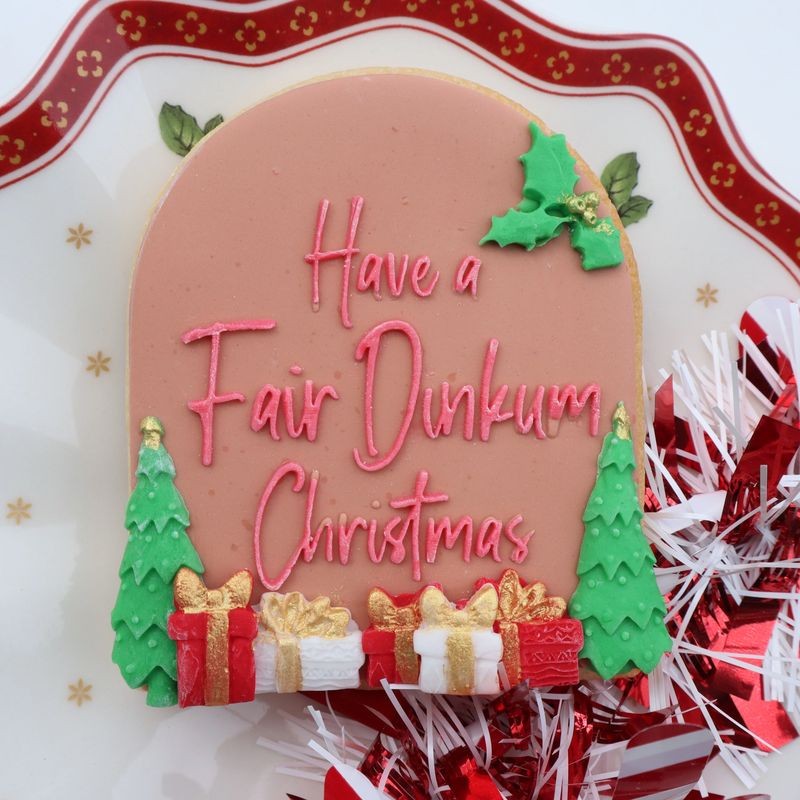 ccc-little-biskuit-have-a-fair-dinkum-christmas-debosser
