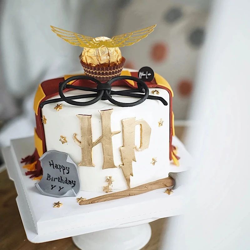 harry-potter-gold-wings-toppers-50pc
