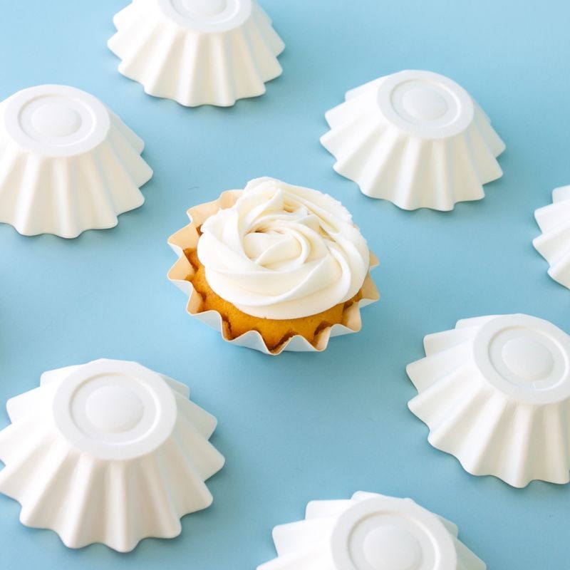 papyrus-bloom-baking-cups-24-pack-white