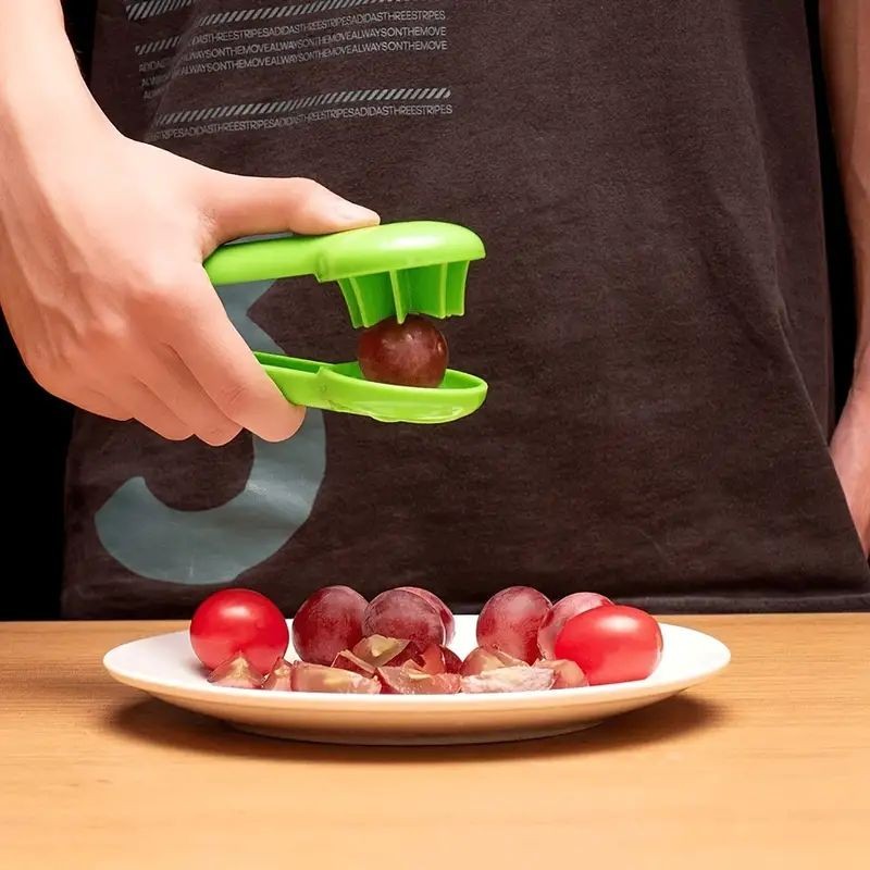multifunctional-grape-handheld-slicer