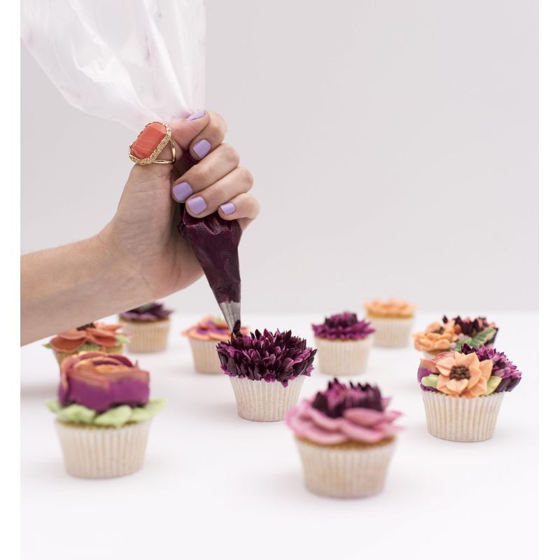 sophia-floral-piping-tips-set