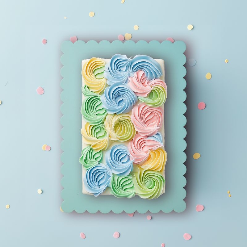 papyrus-rectangle-dual-colour-scalloped-cake-board-blue-lilac-14x10inch