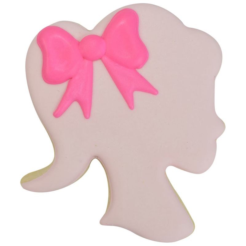 r-m-doll-head-cookie-cutter-9cm