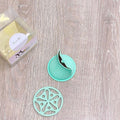 more-flower-power-tulip-disc-and-leaf-piping-tip-set