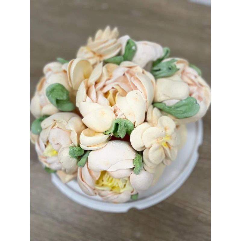 more-flower-power-tulip-disc-and-leaf-piping-tip-set