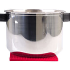 appetito-silicone-square-trivet-red-17-3-cm