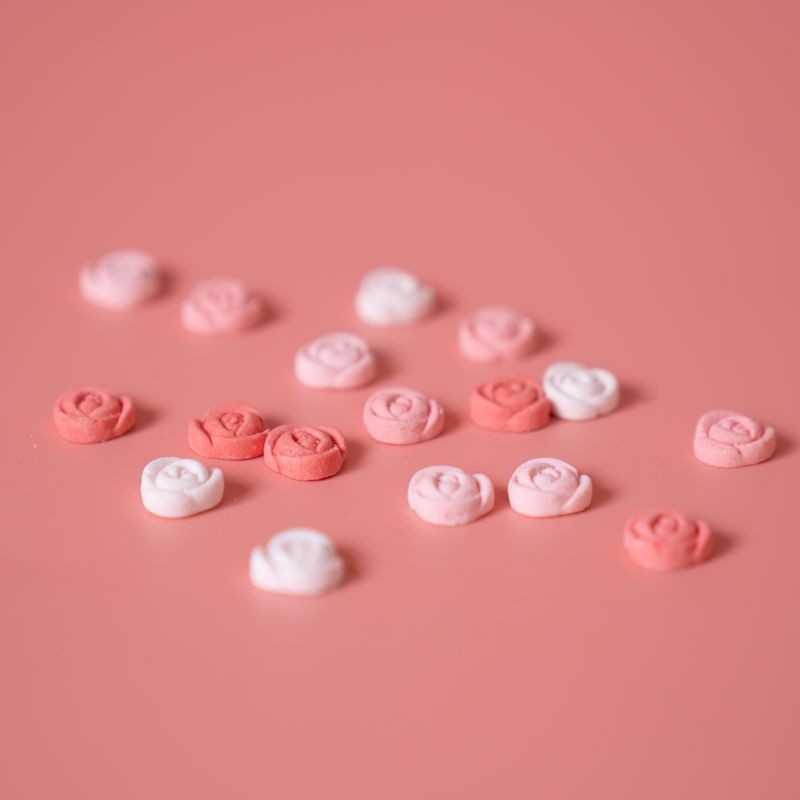 sprinks-icing-decorations-mini-roses-24-pieces