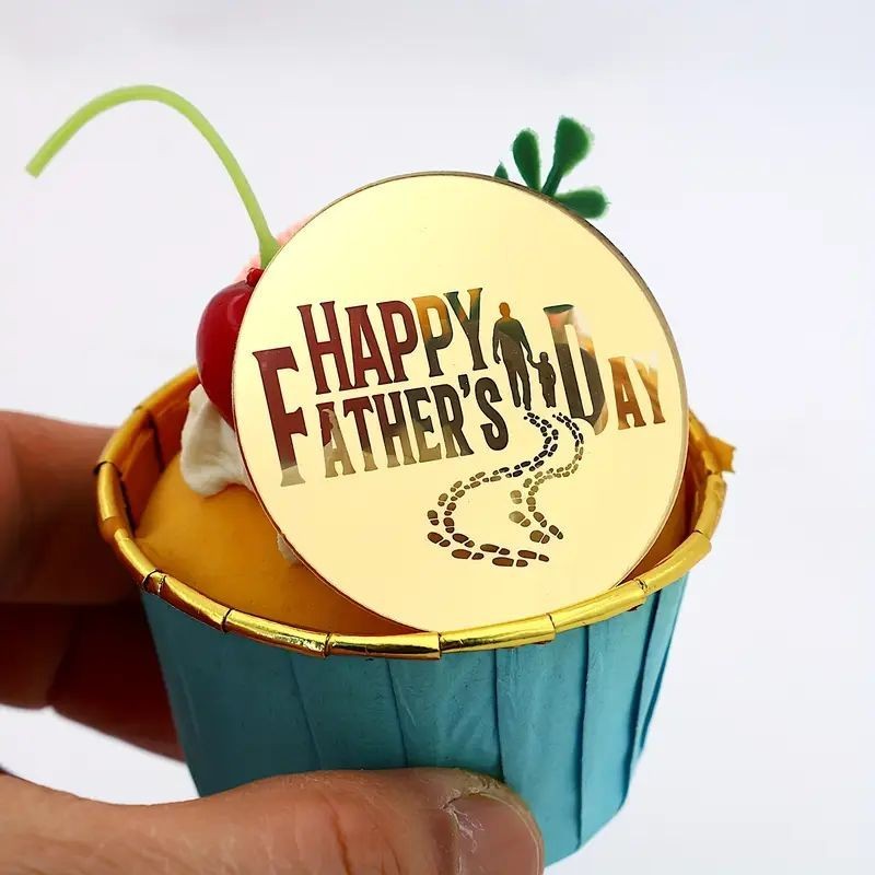 acrylic-topper-round-fathers-day-footsteps-gold-1pc