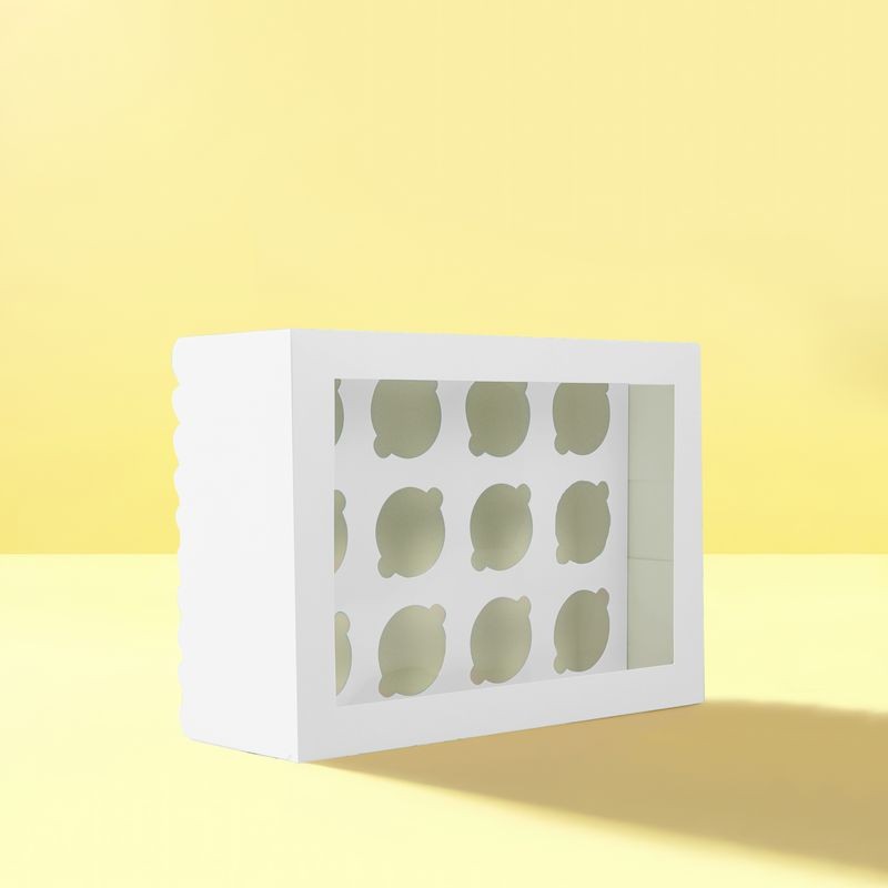 papyrus-co-tall-scalloped-cupcake-box-12-hole-white