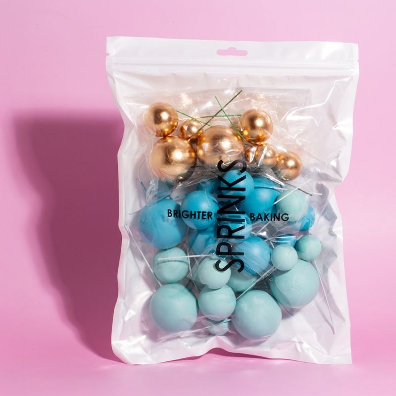 sprinks-cake-toppers-bold-in-blue-balls-32-pieces