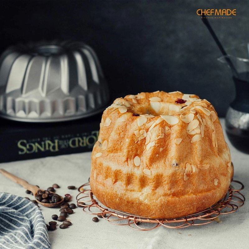 chefmade-kugelhopf-bundt-cake-pan-17-5cm