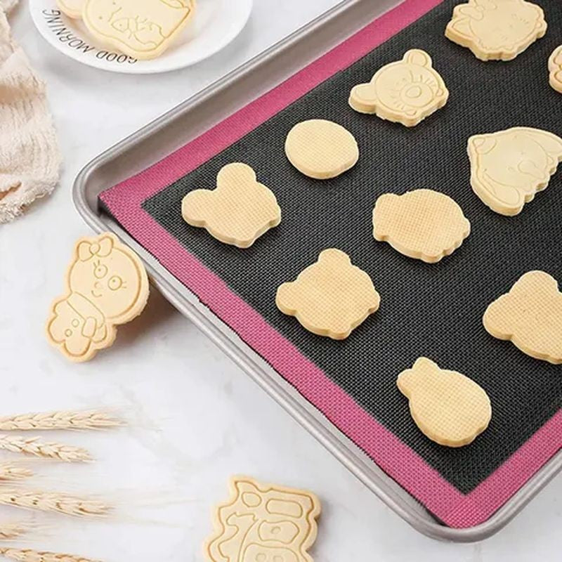 cake-craft-perfect-cookie-base-baking-mat-40x30cm