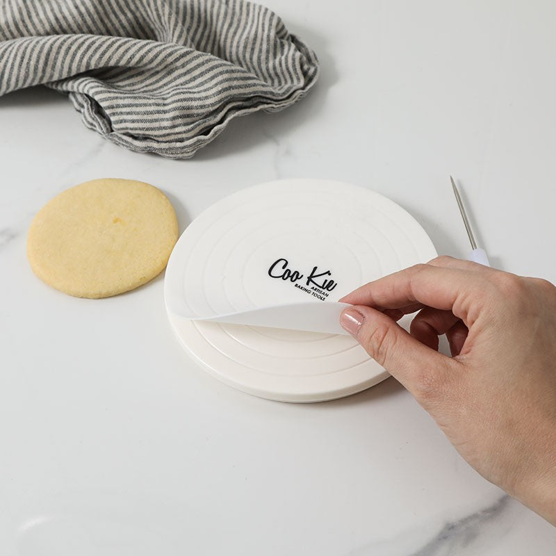 coo-kie-mini-turntable-with-silicone-mat-14cm